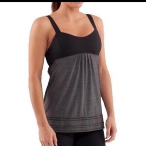 LuLuLemon run: back on track tank- size 10